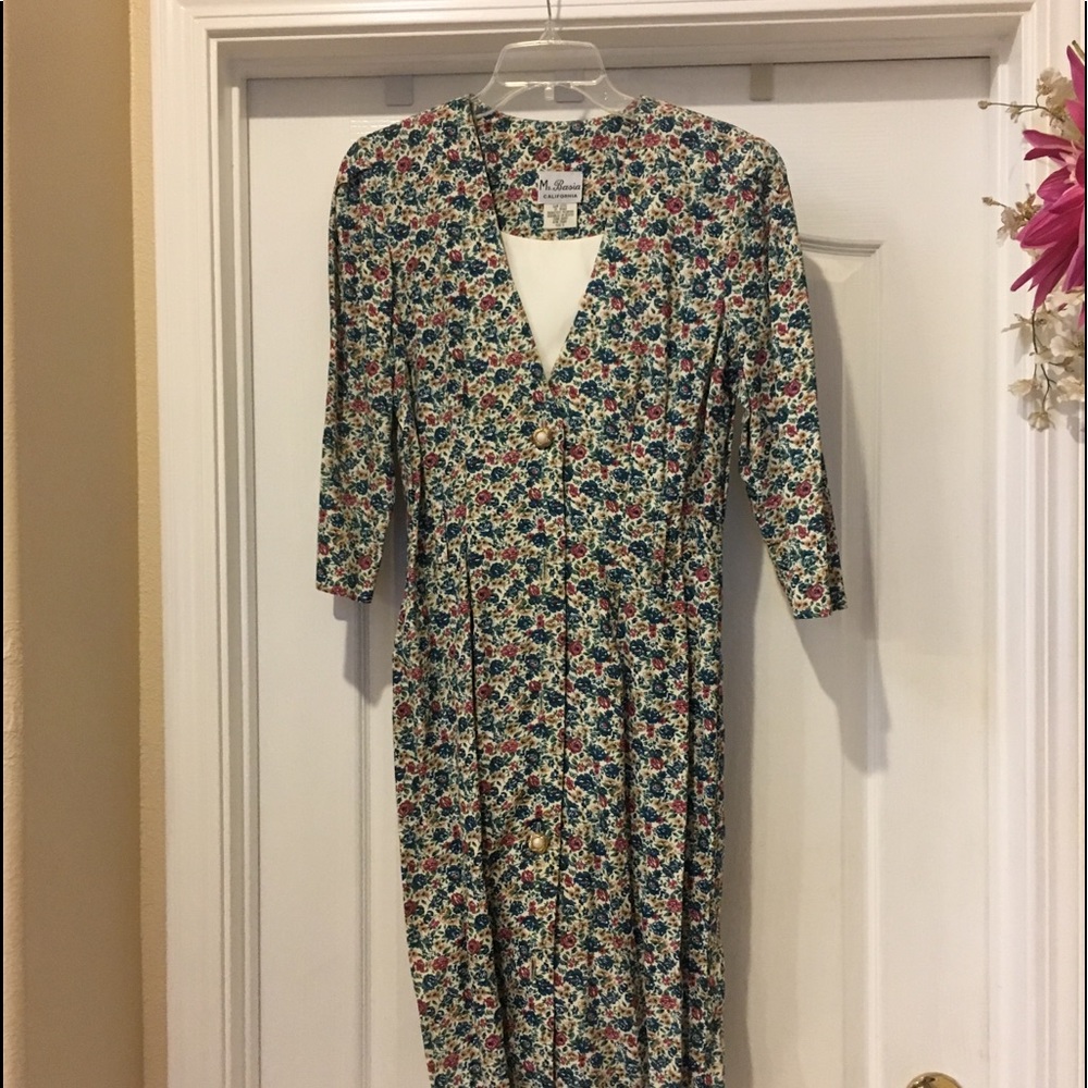 Flowery Dress, knee length